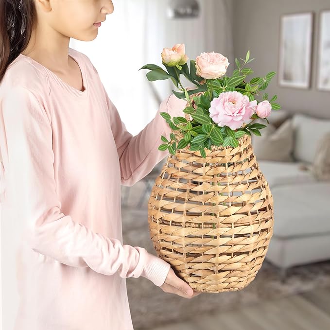 Natural Handwoven Wall Hanging Water Hyacinth Basket for Front Door Flowers & Home Decor – Handwoven Wicker Wall Baskets with Loop Handle – Decorative Organizer for Entryway Mail, and Seasonal Display