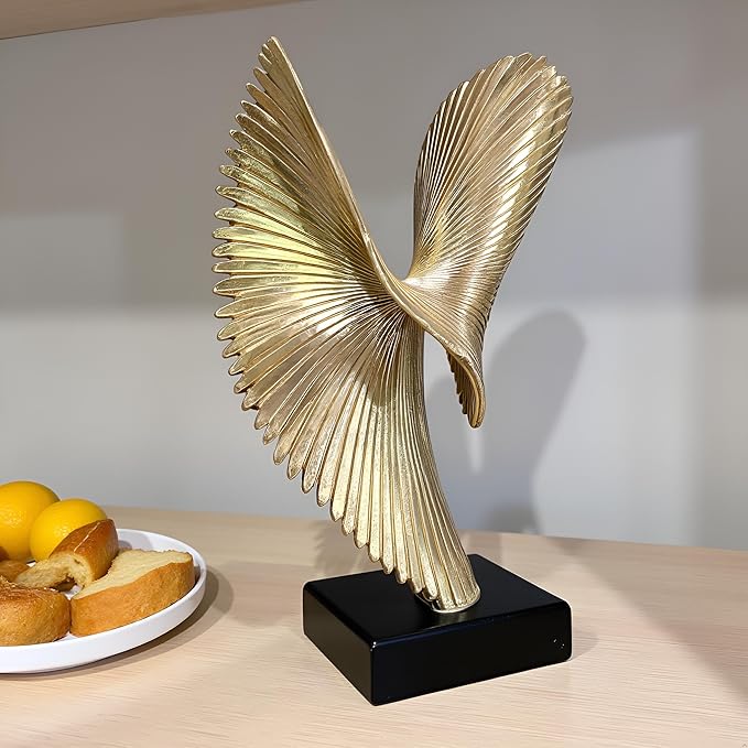 LAIKEARTS Modern Abstract Eagle Decorative Sculpture, Dining Living Room Desk Decor,Geometric Home Decor Statues,Shelf Top Decor Aesthetics, Coffee Tables or Office Shelves（Golden）